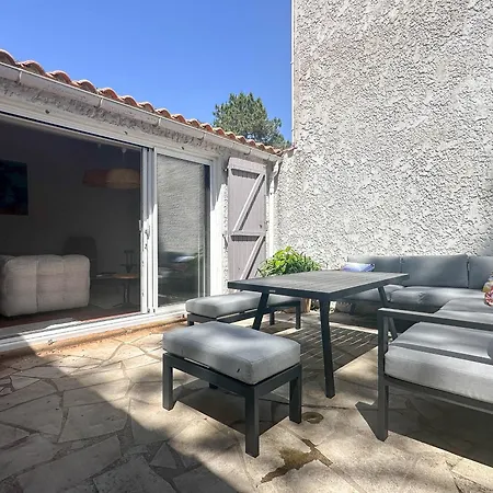 Renovee 4 Pieces 80m² Avec Patio Prive Et Acces - La Palmyre - Fr-1-705-71 Holiday home *