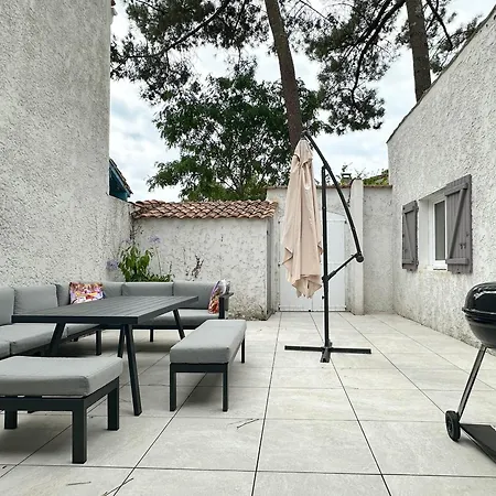 Renovee 80m², 3 Chambres, 8 Pers, Terrasse, Parking - Fr-1-705-71 Casa de Férias *