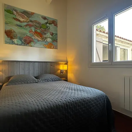 Rénovée 80m², 3 Chambres, 8 Pers, Terrasse, Parking - Fr-1-705-71 Les Mathes