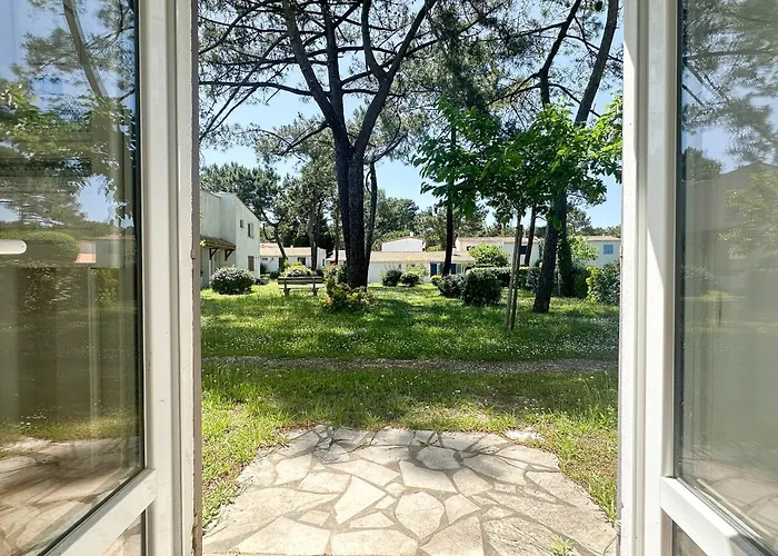 Renovee 80m², 3 Chambres, 8 Pers, Terrasse, Parking - Fr-1-705-71 *