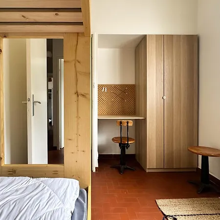 Renovee 80m², 3 Chambres, 8 Pers, Terrasse, Parking - Fr-1-705-71 Holiday home *