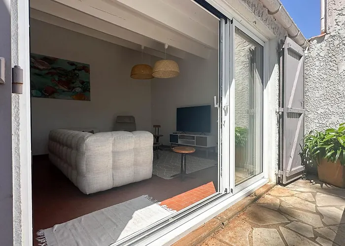 Σπίτι διακοπών Renovee 80m², 3 Chambres, 8 Pers, Terrasse, Parking - Fr-1-705-71 *