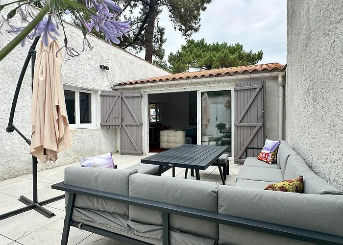 Renovee 80m², 3 Chambres, 8 Pers, Terrasse, Parking - Fr-1-705-71 *